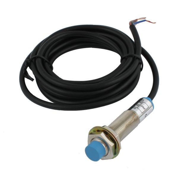 SL-12P4C Индуктивный датчик, M12, PNP NO, зона срабатывания 4мм, макс. ток 200 mA, длина кор